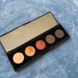 bareMinerals Bounce and Blur Eyeshadow Palette in Dusk